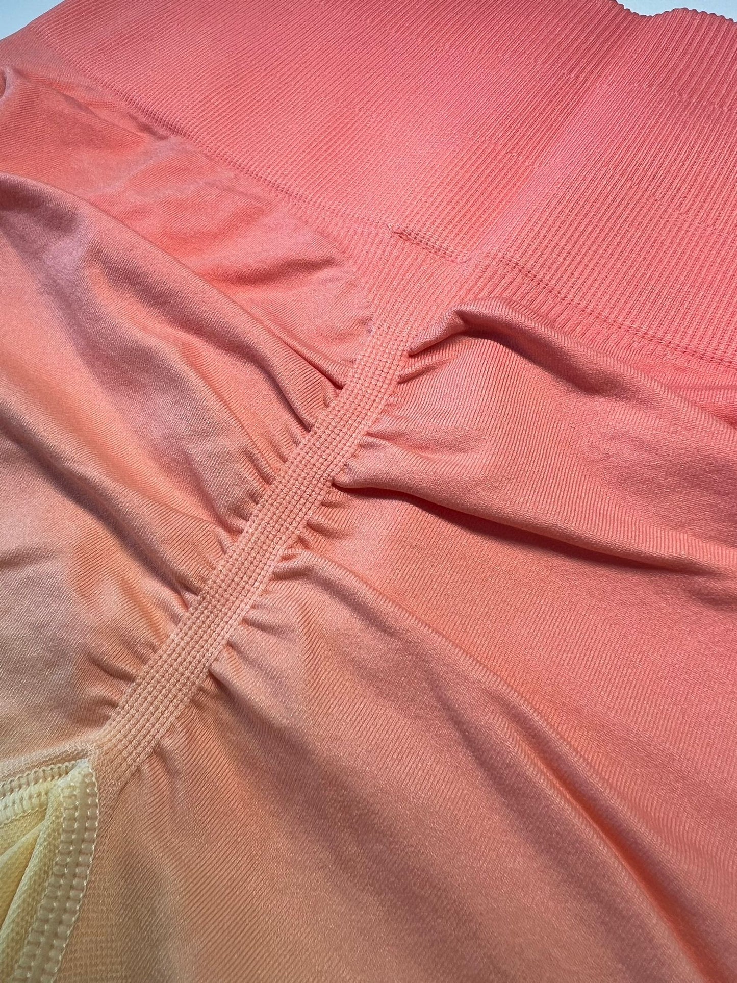 Shorts Tarix - Amarillo y Naranja