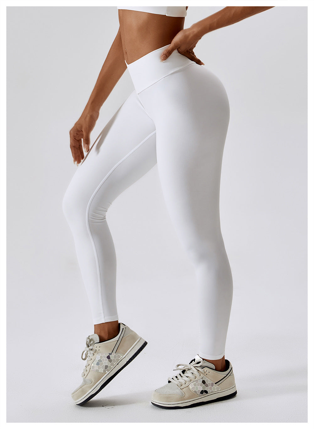 Foto con Leggings Blanco con push-up BYMO